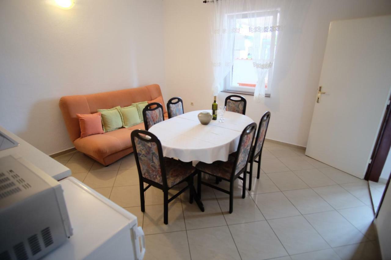 Apartmani Svemir Drage Eksteriør bilde