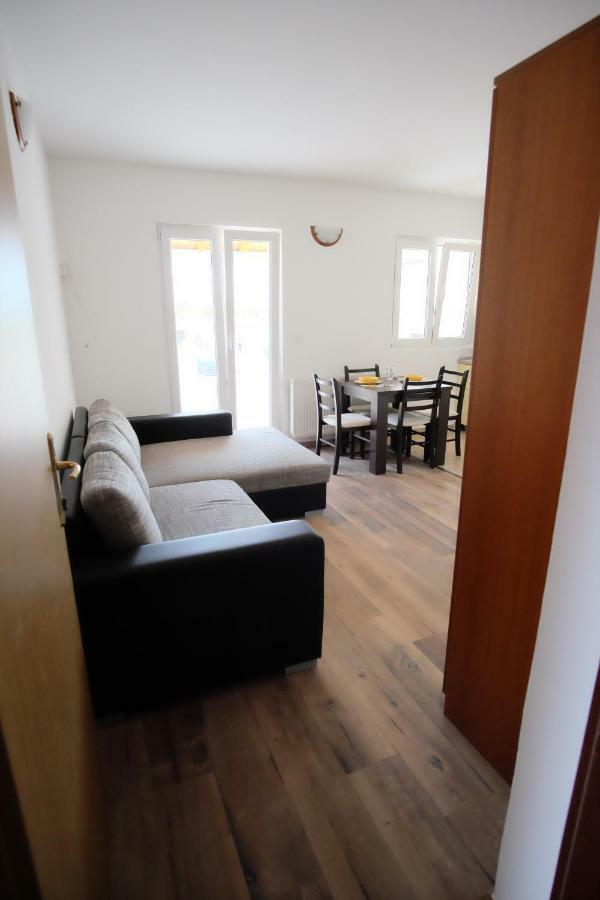 Apartmani Svemir Drage Eksteriør bilde